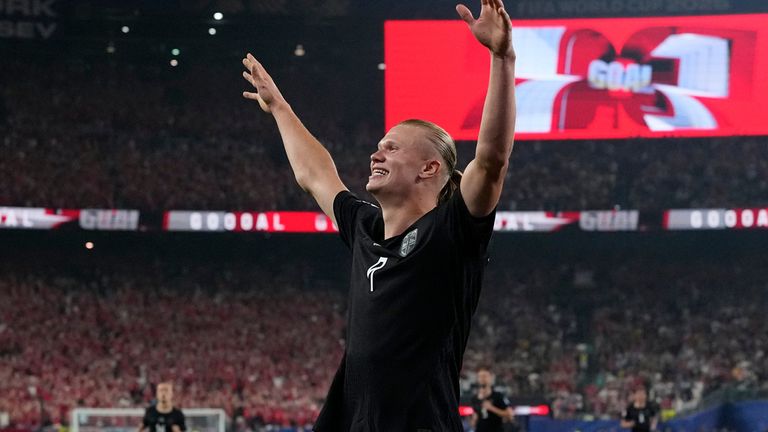 'On fire' Haaland sees Norway edge Senegal to make knockouts